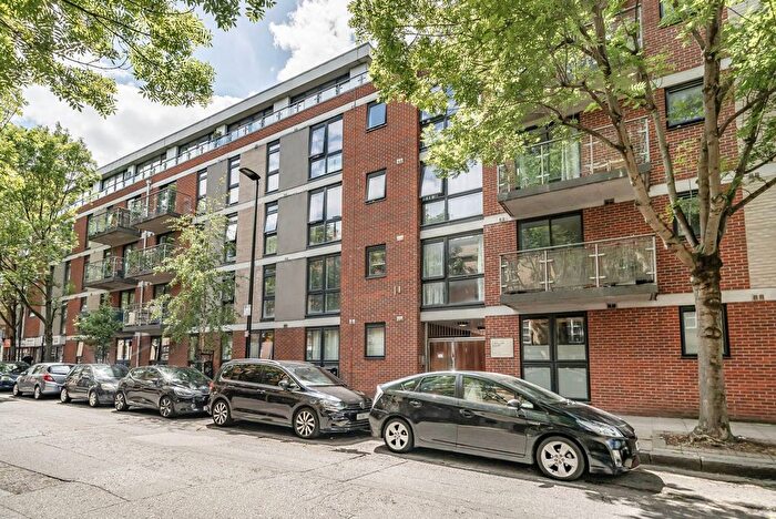 1 Bedroom Flat For Sale In Greatorex Street, Brick Lane, London, E1
