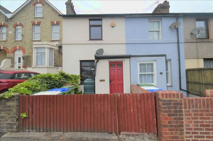 3 Bedroom House To Rent In Station Road, Crayford, DA1