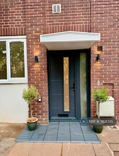 5 Bedroom End Of Terrace House To Rent In Yeats Close, London, SE13