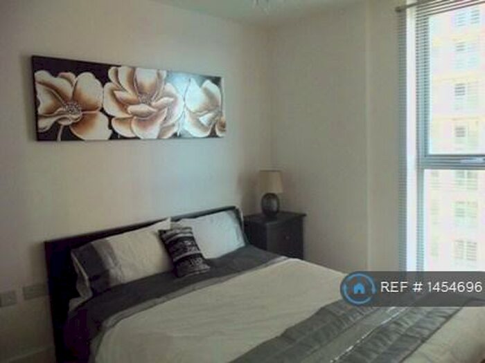 2 Bedroom Flat To Rent In Elmira Street, London, SE13