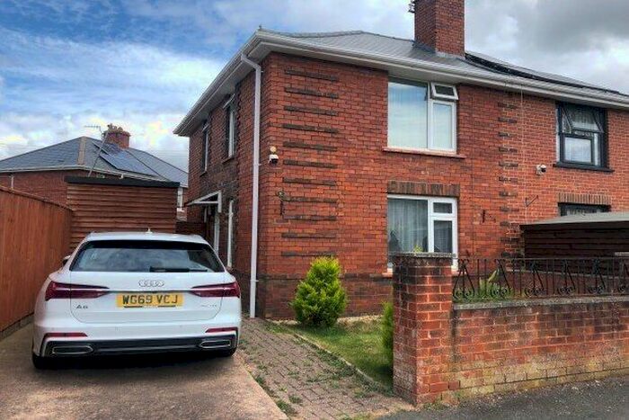 3 Bedroom Property To Rent In Briar Crescent, Exeter, EX2
