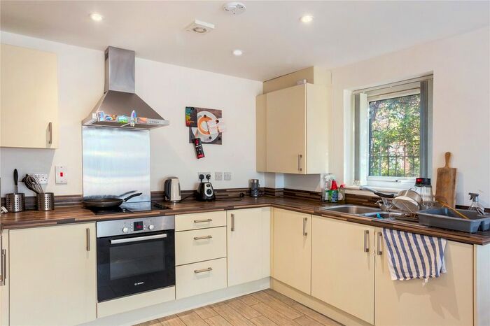 2 Bedroom Flat To Rent In Mobberley Road, Knutsford, Cheshire, WA16