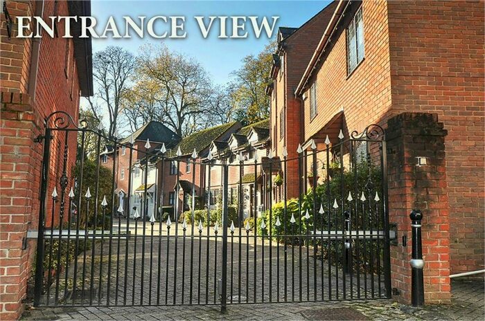 1 Bedroom Property To Rent In Millstream Close, Wimborne, BH21