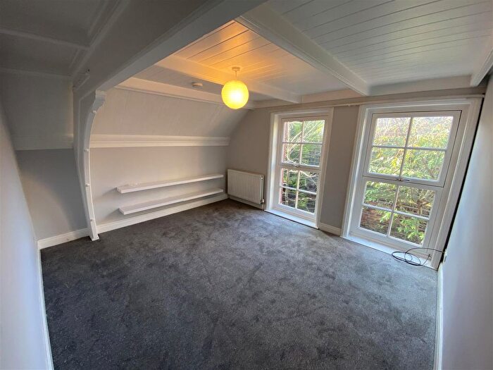 2 Bedroom Flat To Rent In St. Godrics Court, Durham, DH1