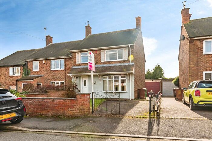 3 Bedroom End Of Terrace House For Sale In Rose Ash Lane, Nottingham, NG5