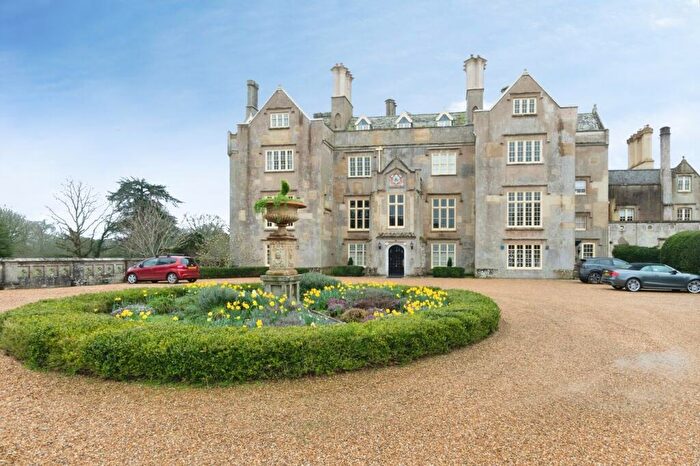 3 Bedroom Apartment For Sale In Hurn Court Lane, Hurn, Christchurch, BH23