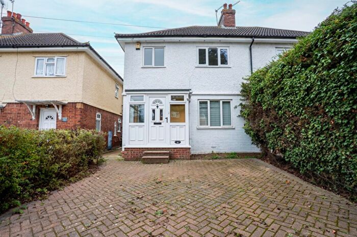 3 Bedroom Semi-Detached House To Rent In Snelling Avenue, Northfleet, Gravesend, Kent, DA11
