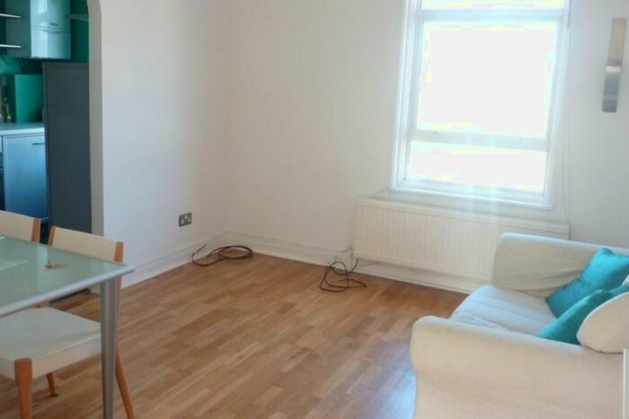 1 Bedroom Flat To Rent In Kilburn Lane, London, W10