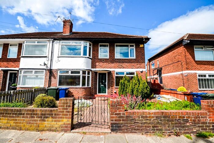 2 Bedroom Flat To Rent In Great North Road, Gosforth, NE3