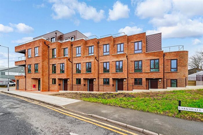 2 Bedroom Flat To Rent In Larkshall Road, North Chingford, E4