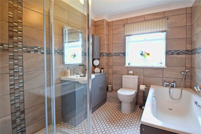 3 Bedroom Bungalow For Sale In Hopton, Suffolk, IP22