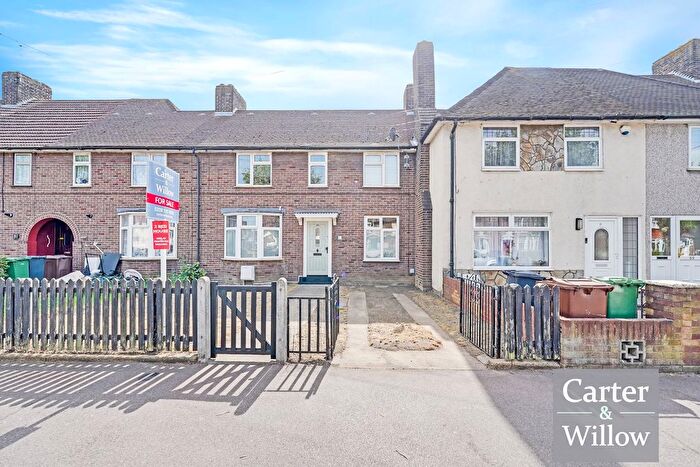 2 Bedroom Terraced House For Sale In Parsloes Avenue, Dagenham, RM9