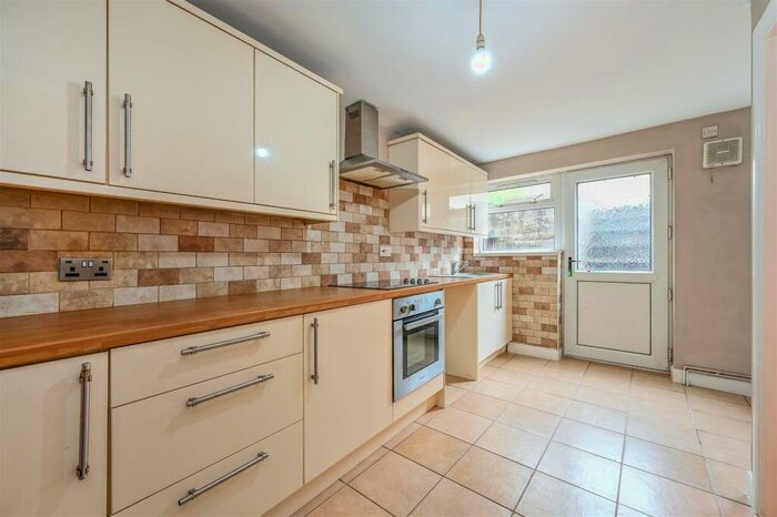 2 Bedroom Terraced House To Rent In Dumfries Street, Treorchy, CF42