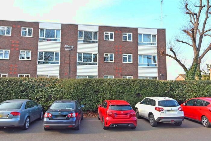 1 Bedroom Flat To Rent In Albany Court, Ashburnham Road, TW10