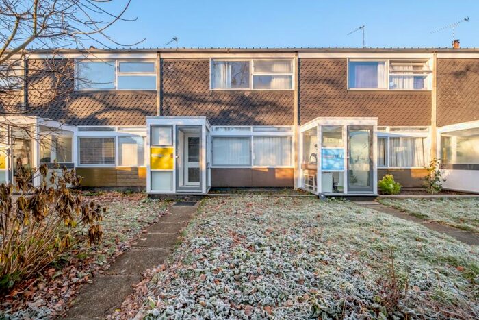 3 Bedroom Terraced House To Rent In Foxes Dale The Hall, SE3