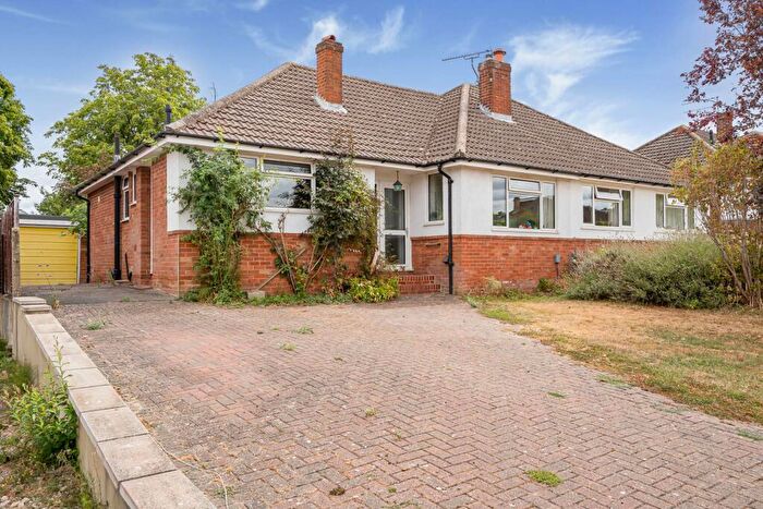 3 Bedroom Bungalow For Sale In Orchard Close, Normandy, Guildford, Surrey, GU3