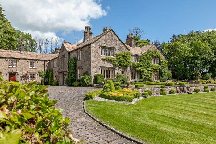 9 Bedroom Manor House For Sale In Manor House For Sale – Stainton Cotes, Coniston Cold, Skipton, BD23