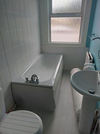 1 Bedroom House To Rent In A Wellsway, Bristol, BS31