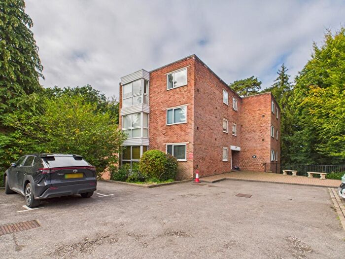 2 Bedroom Apartment For Sale In Lytham Court Cardwell Crescent, Ascot, Berkshire, SL5