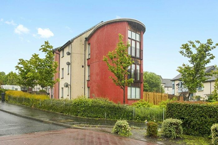 2 Bedroom Flat To Rent In , Craigmillar Castle Road, Edinburgh, EH16