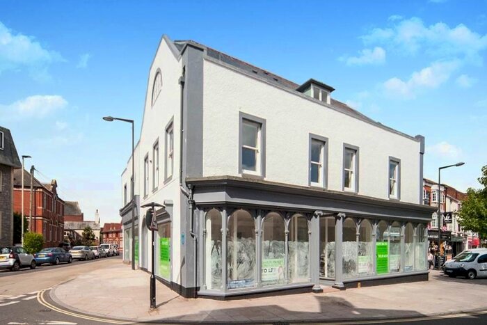 2 Bedroom Flat To Rent In Flat 4, 36-37 The Strand, Exmouth EX8