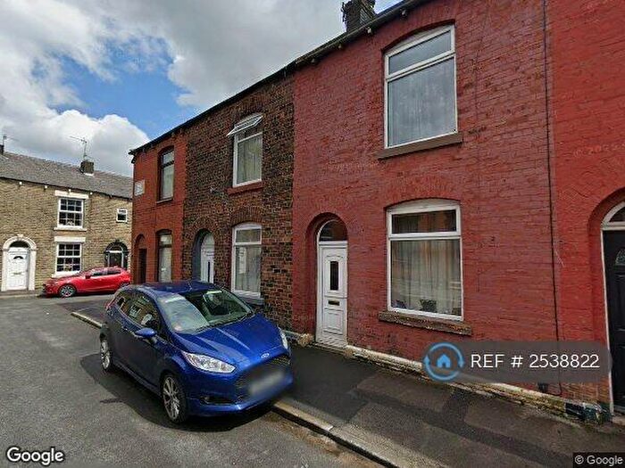 2 Bedroom Terraced House To Rent In Oxford Street, Shaw, Oldham, OL2