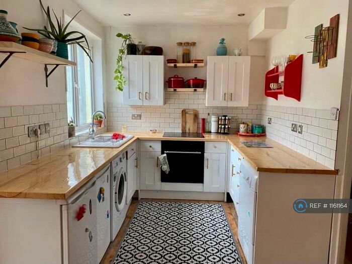 3 Bedroom Terraced House To Rent In Lonsdale Road, London, SE25