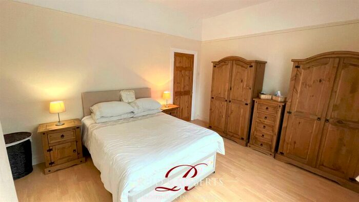 3 Bedroom Terraced House For Sale In Park Avenue, Flint, CH6