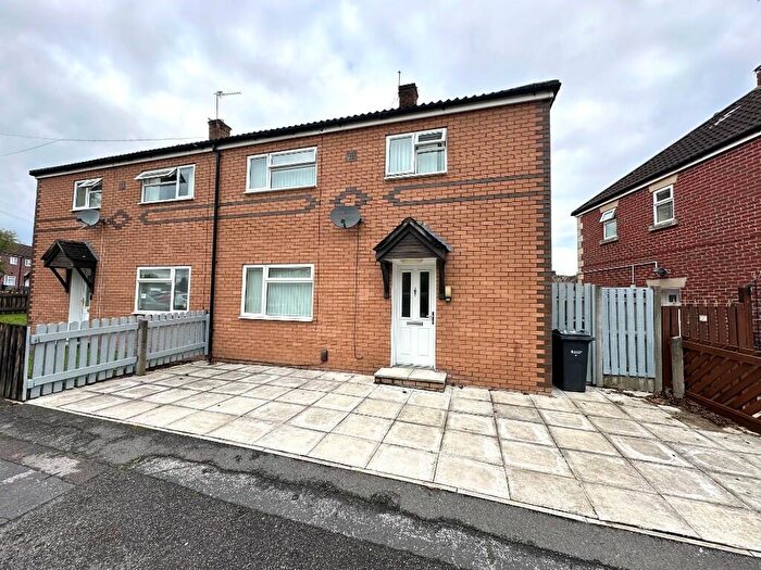 3 Bedroom Semi-Detached House To Rent In Woodvale Road, Ellesmere Port, Cheshire, CH66