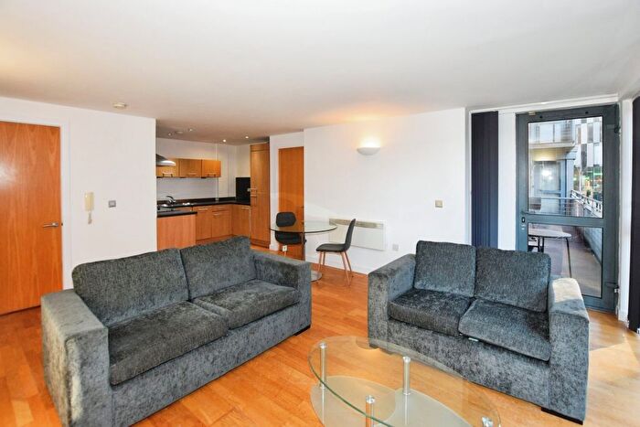 2 Bedroom Flat To Rent In The Danube, City Road East, Southern Gateway, Manchester, M15