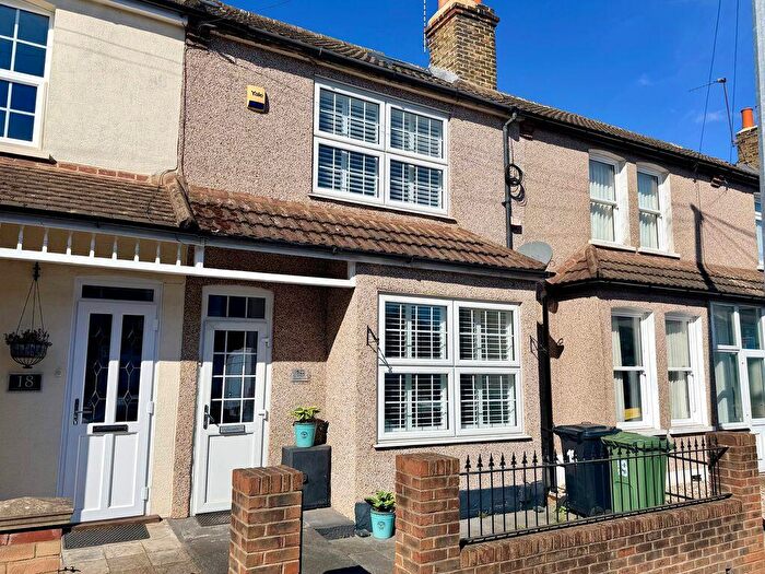3 Bedroom Terraced House For Sale In Gloucester Road, Dartford, DA1