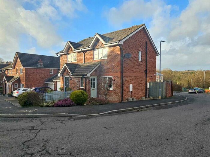 2 Bedroom Semi-Detached House For Sale In Hill Hay Close, Fowey, PL23