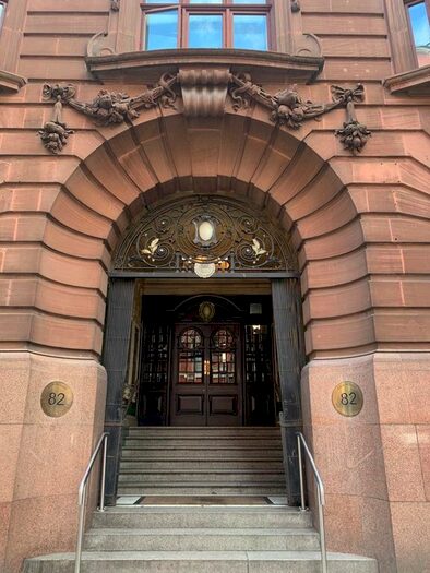 2 Bedroom Flat To Rent In Princess Street, Manchester, M1