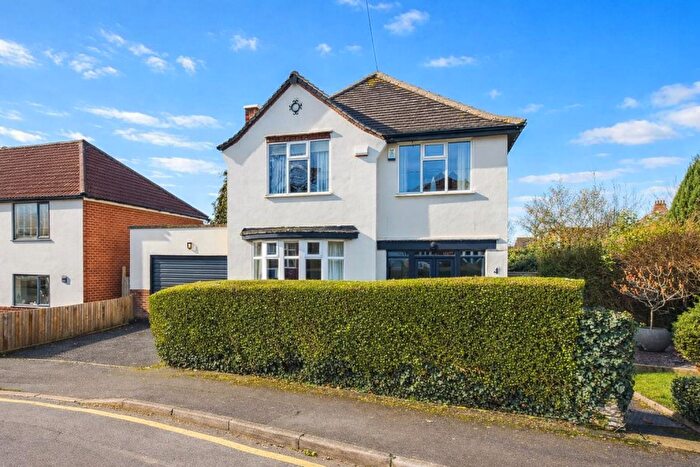 3 Bedroom Detached House For Sale In Derwent Avenue, Allestree, Derby, DE22