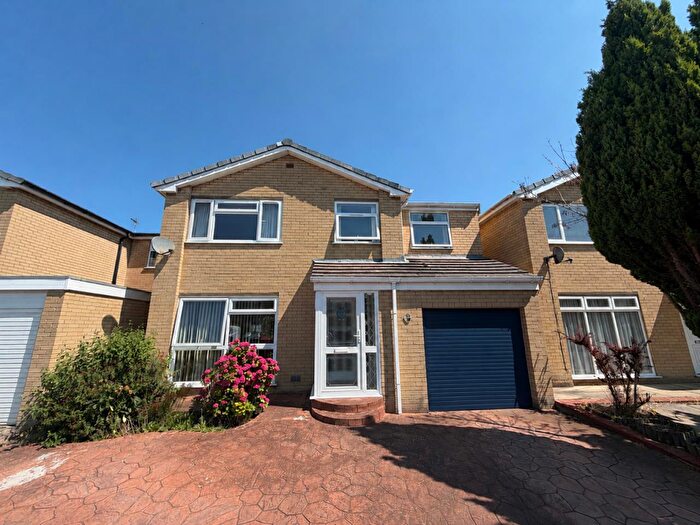 4 Bedroom Detached House For Sale In Dennis Close, Littleover, Derby, DE23