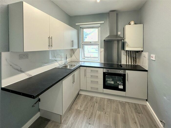 1 Bedroom Apartment To Rent In Southey Street, Nottingham, NG7