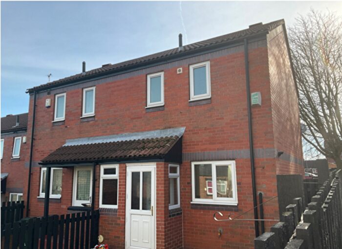 1 Bedroom Semi-Detached House To Rent In Walnut Close, Worsbrough Common, Barnsley, S70