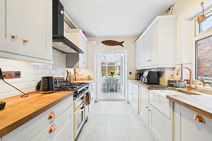 3 Bedroom Terraced House For Sale In Poppleton Road, York, North Yorkshire, YO26