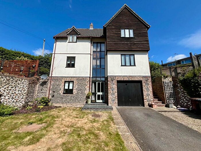 4 Bedroom House To Rent In Windmill Close, Thetford, IP24