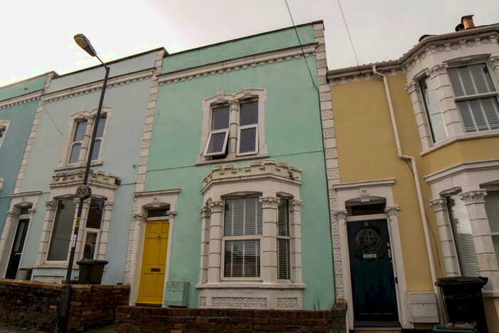 2 Bedroom House To Rent In Algiers Street, Windmill Hill, Bristol, BS3