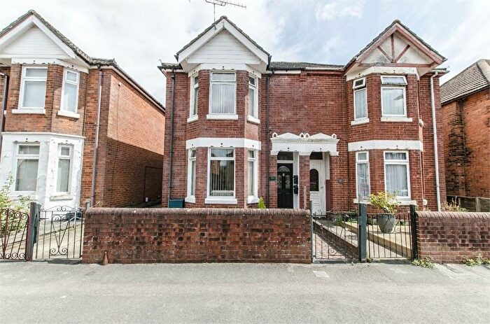 1 Bedroom Flat To Rent In Chamberlayne Road, Eastleigh, SO50