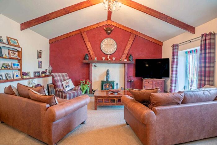 4 Bedroom Hospitality For Sale In The Snooty Fox Inn, Martletwy, Narberth, SA67