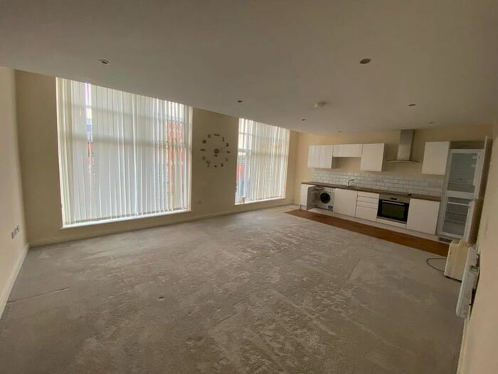 1 Bedroom Flat To Rent In Wharncliffe Road, Ilkeston, DE7