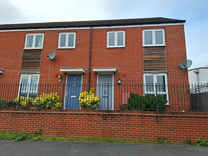 3 Bedroom End Of Terrace House To Rent In Gloucester Road, Patchway, BS34