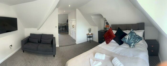 1 Bedroom Apartment To Rent In Clare Hall Manor, South Mimms, EN6