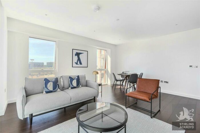 2 Bedroom Apartment To Rent In Lanchester Way, London, SW11