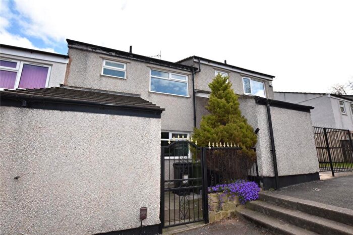 3 Bedroom Terraced House To Rent In Holborn Walk, Woodhouse, Leeds, LS6