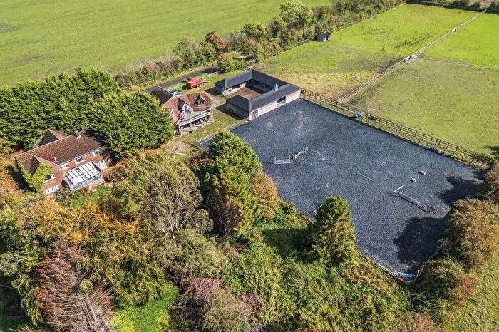 5 Bedroom Detached House For Sale In Manningford Abbots, Pewsey, SN9