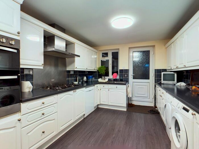 Property To Rent In Jordans Close, Stanwell, Staines-Upon-Thames, Surrey, TW19