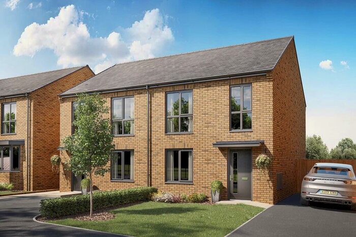 3 Bedroom Semi-Detached House For Sale In Clayton Wood Road, Leeds, LS16